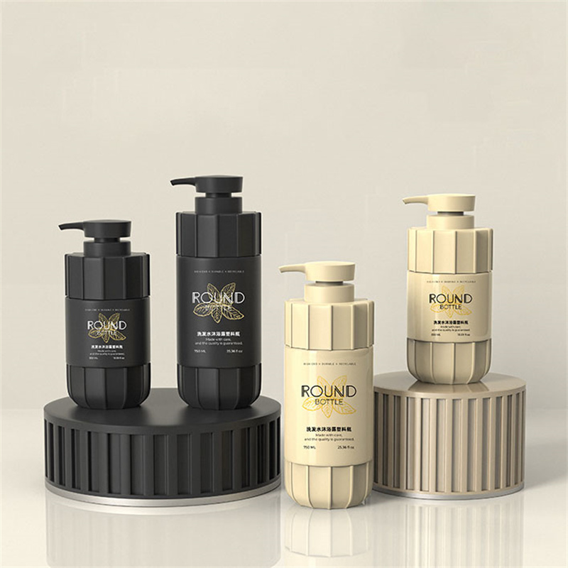 Mattsvart 550 ml 600 ml 700 ml 750 ml Pet Plast Strip Tjockvägg Plast Lotion Pumpflaska för Rengöring Suncream Shampoo Shower Gel